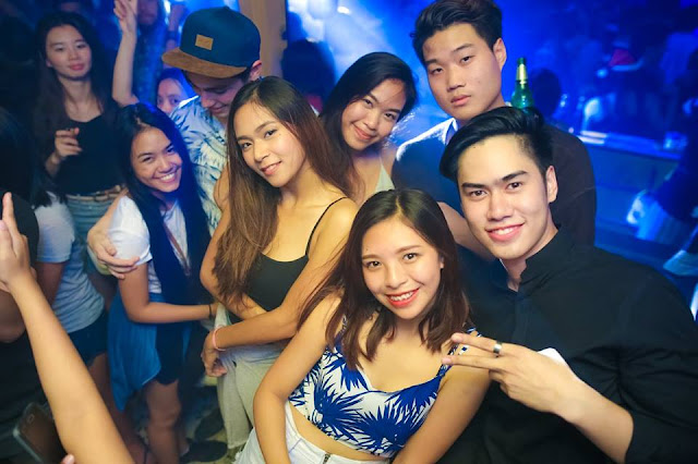 Alycia In Rai Girls Night In Thailand Chiang Club Disabled