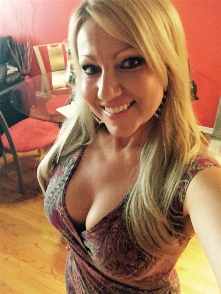 Perverted Blonde Dating Looking For Men